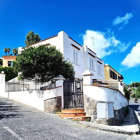 Brecchembe - Holiday Home In The Center Of Lacco Ameno Lacco Ameno  Exterior foto